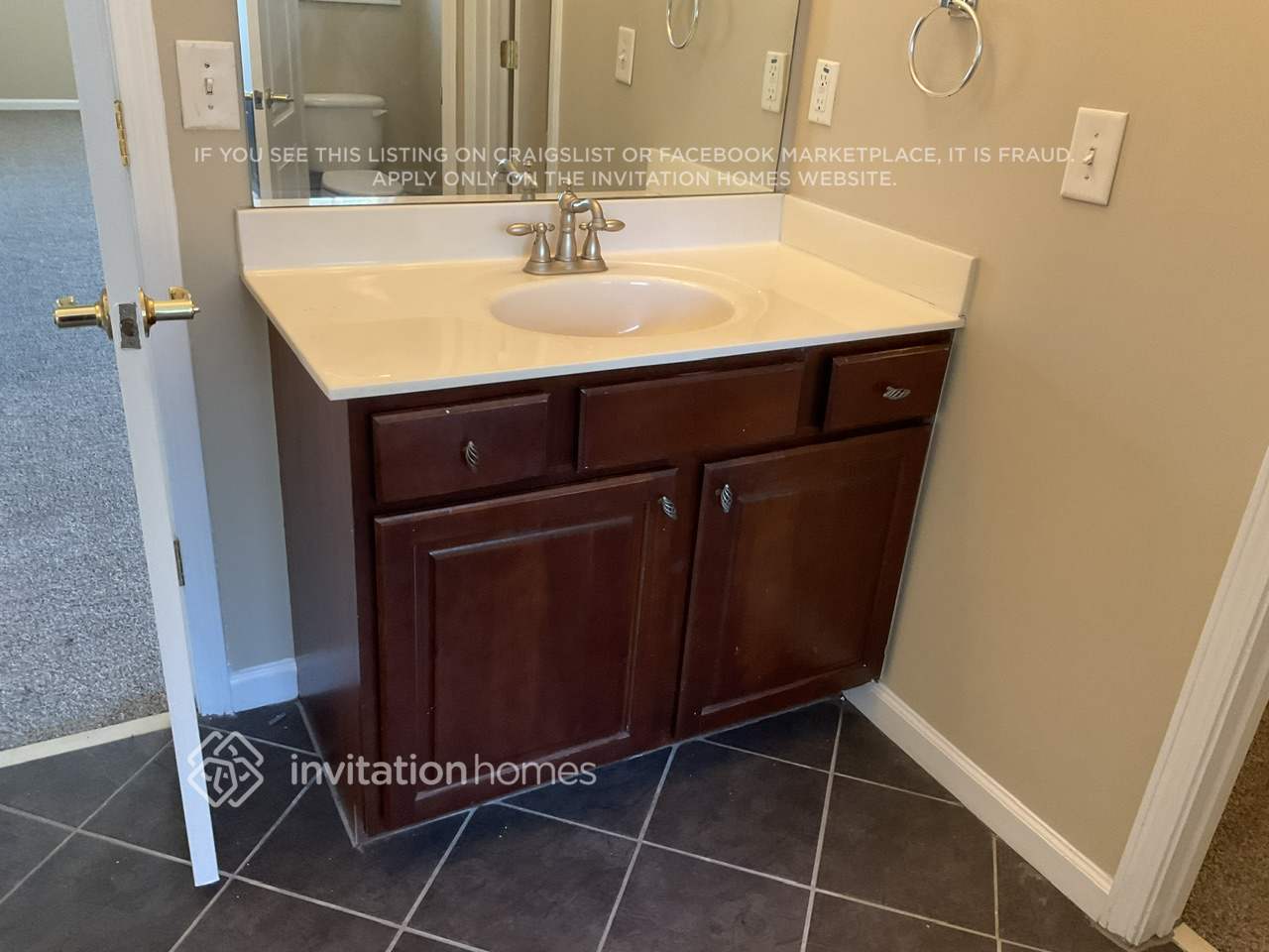 Building Photo - 660 Fullier Cir SW