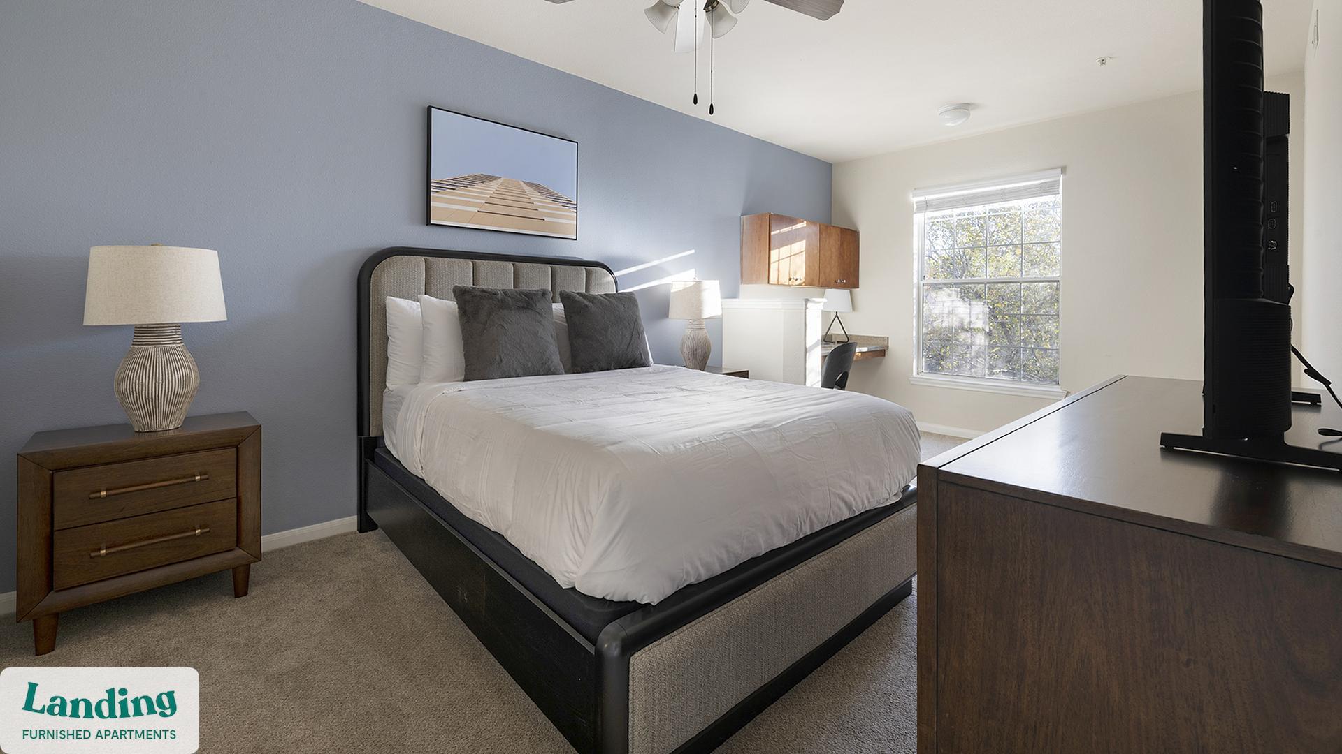 Building Photo - 1215 W Slaughter Ln