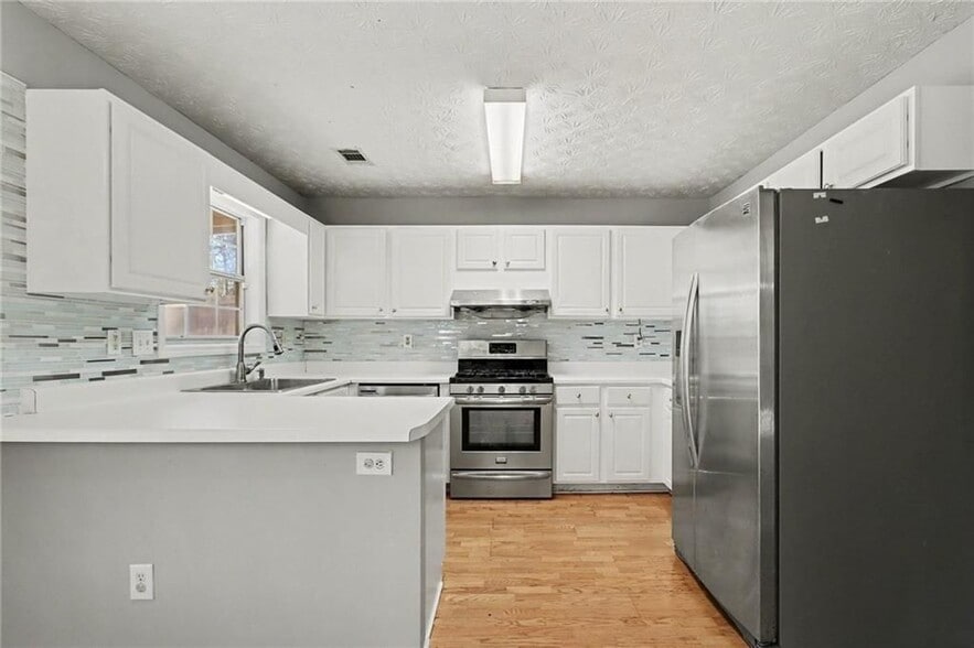 Building Photo - 2290 Berkeley Cove Ct NW