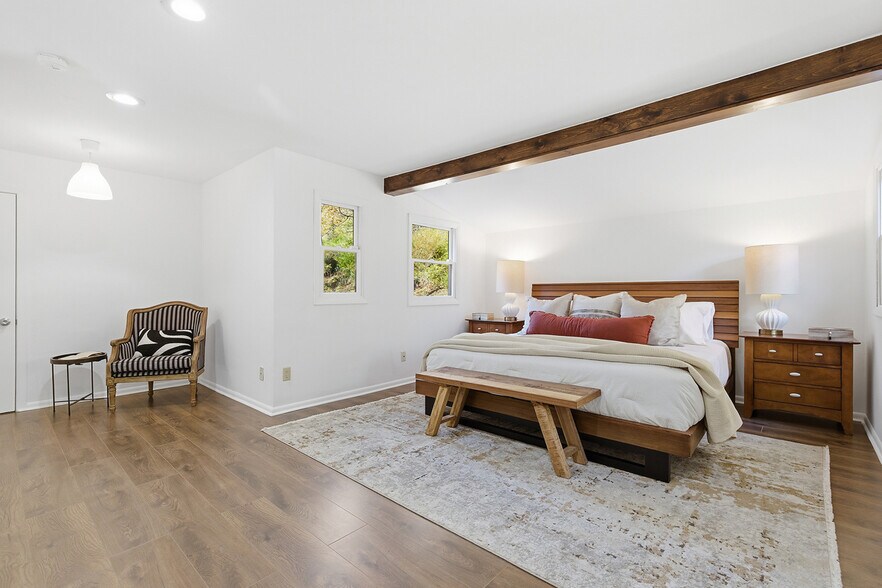 Building Photo - 1 Myrtle Hill Rd