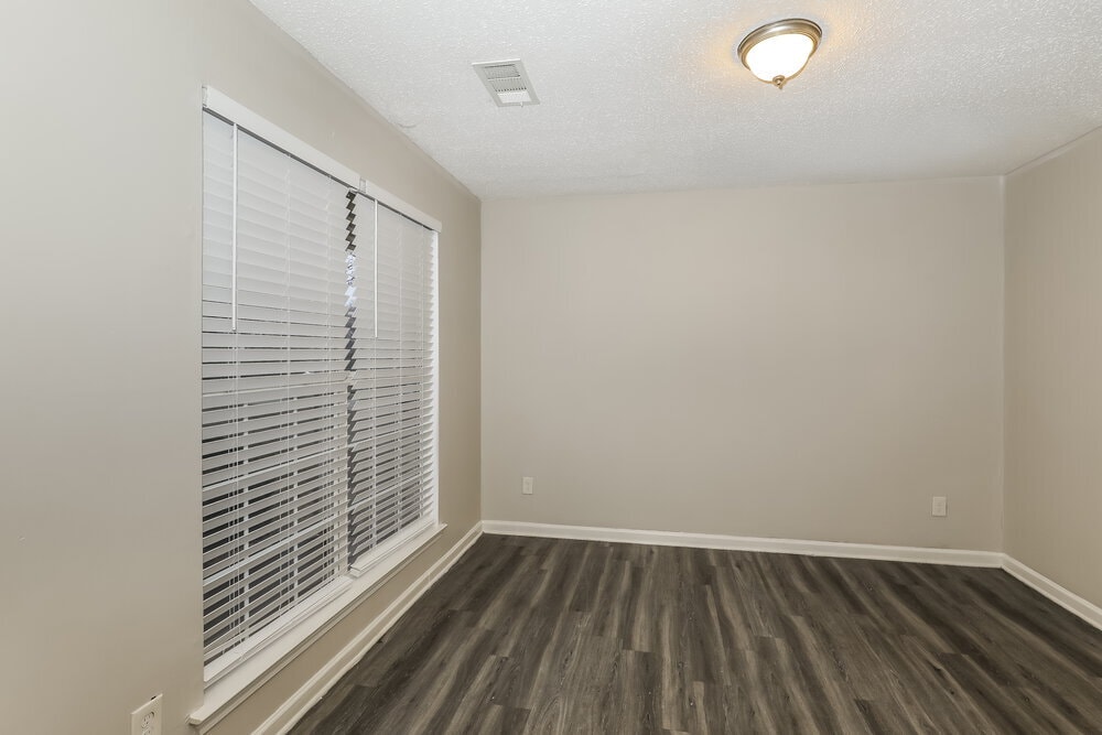 Building Photo - 5391 Katherine Village Dr