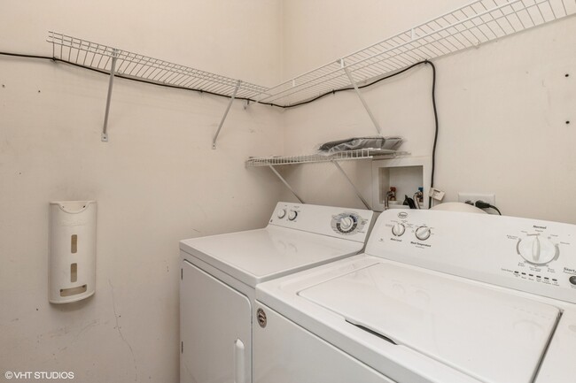 Building Photo - 3023 Nicklaus Ln