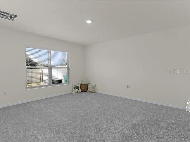 Building Photo - 8661 Triumph Cir