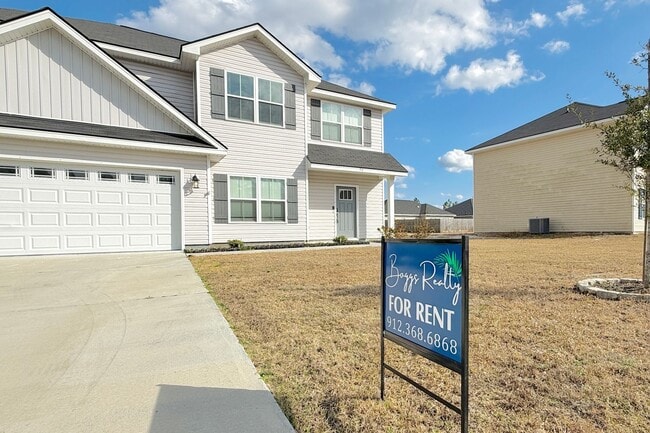 Building Photo - AVAILABLE MID-MARCH 2026! (Pet Friendly)