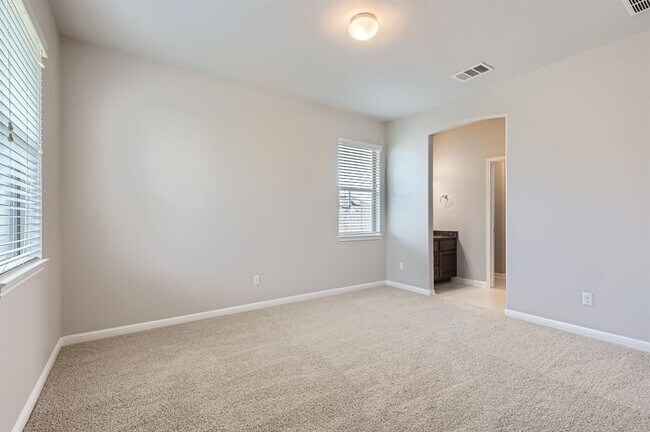 Building Photo - 4109 Vinalopo Dr