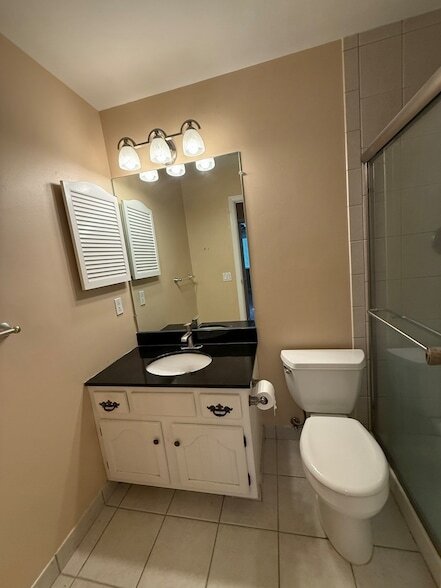 Building Photo - 2851 Garden Dr