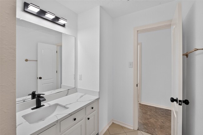 Building Photo - 23827 Spring Dane Dr