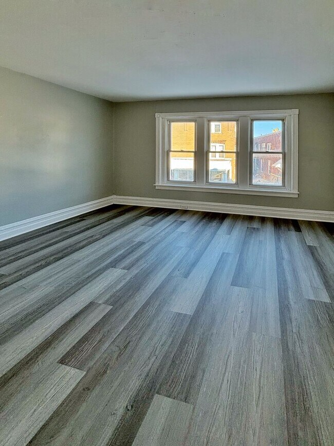 Building Photo - Charming 3-Bedroom Home with Outdoor Space in the Heart of Allentown