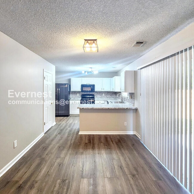 Building Photo - 3507 Devon Chase Rd