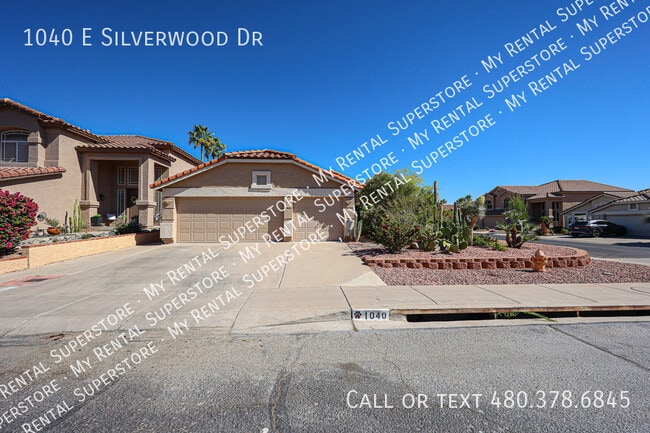 Building Photo - 1040 E Silverwood Dr
