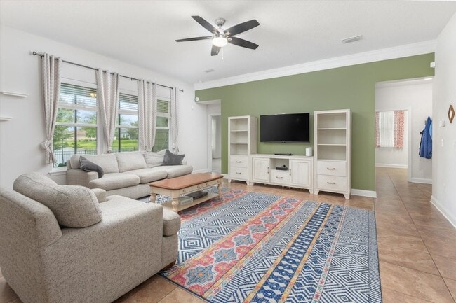 Building Photo - 256 Vivian James Dr