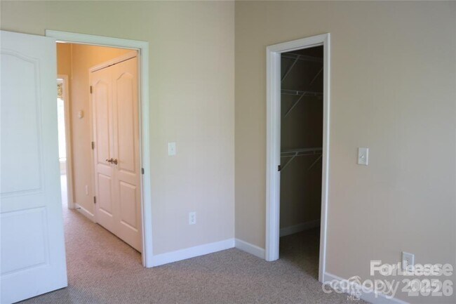 Building Photo - 9806 Longstone Ln