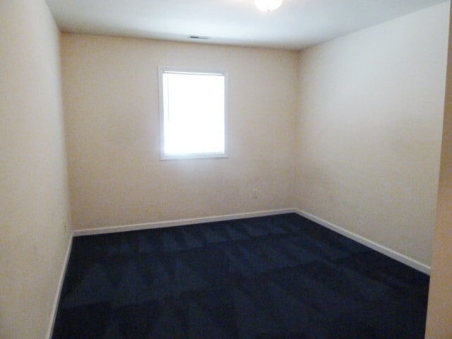 Building Photo - Awesome location for this spacious 4br 2ba...