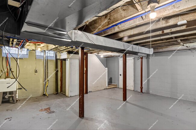 Building Photo - Fully Renovated 3-Bedroom Home in Northwest Detroit