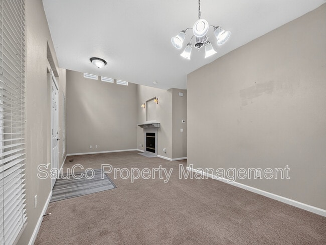 Building Photo - 5605 NE Caddis Dr