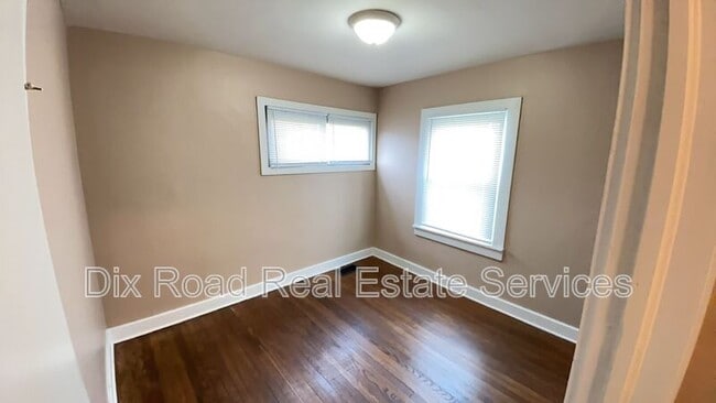 Building Photo - 1891 Stahlheber Rd