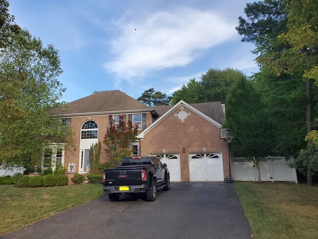 Primary Photo - Beautiful, large home with finished baseme...