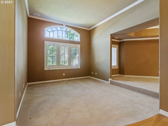 Building Photo - 2080 Wellington Dr