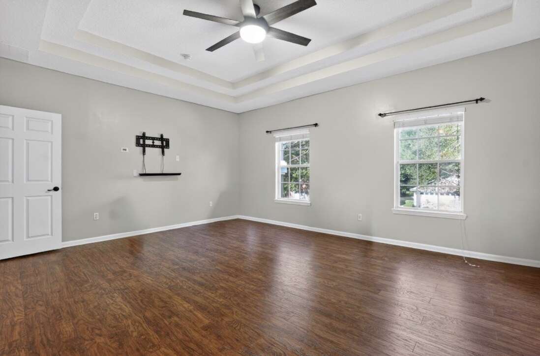 Building Photo - 1601 Majestic View Ln