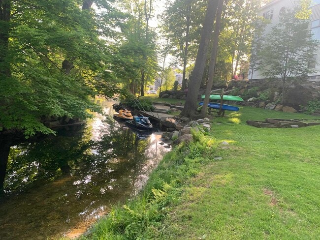 Building Photo - 15 High St