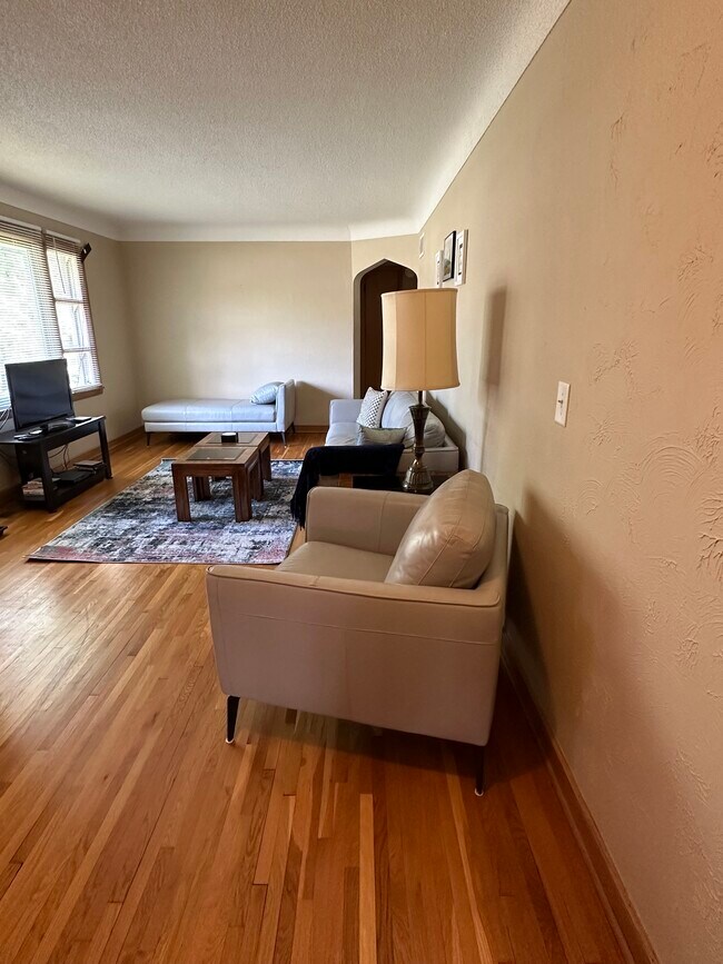 Building Photo - 1973 Tatum St