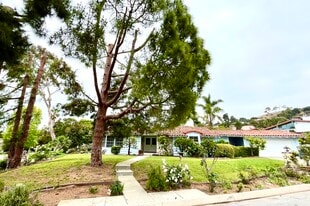 Building Photo - 2548 Via Carrillo