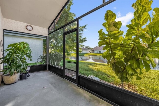 Building Photo - 5808 Parkview Point Dr