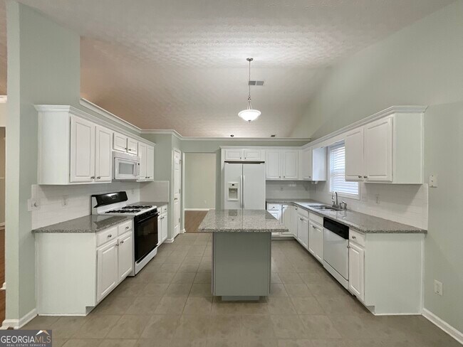 Building Photo - 3317 Freedom Landing NW