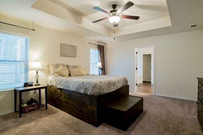 Building Photo - Beautiful 4 bedroom home in Pace