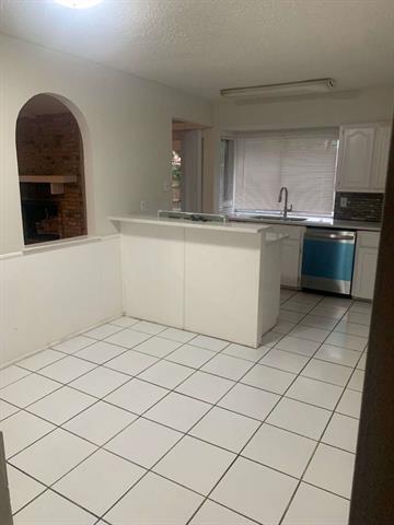 Building Photo - 3801 Lancelot Pl