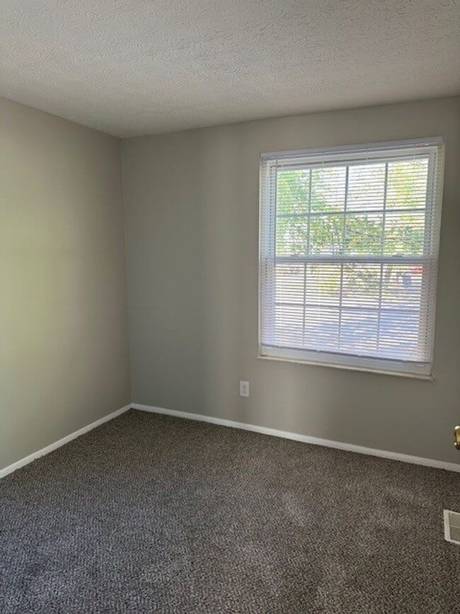 Building Photo - Coming soon!