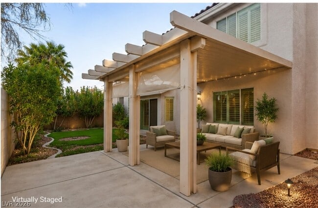 Building Photo - 8528 Sierra Cima Ln