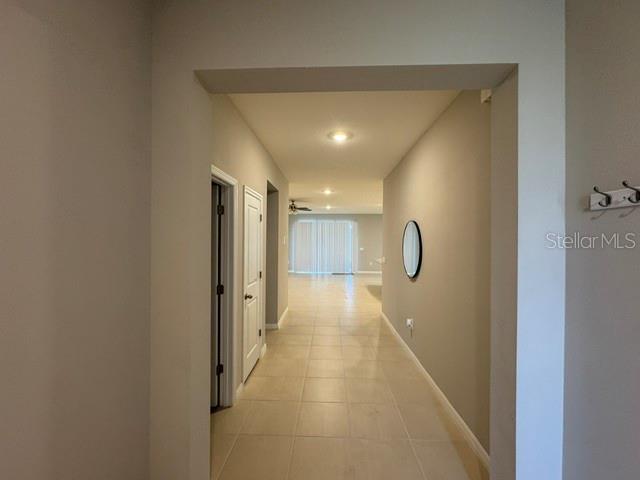 Building Photo - 8899 SW 50th Ave