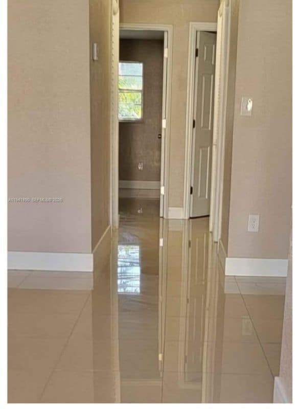 Building Photo - 2228 Polk St