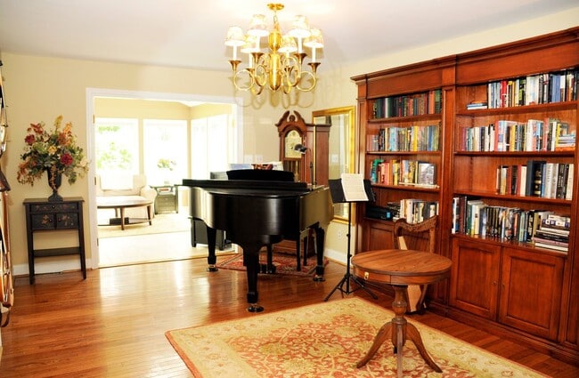 Building Photo - Columbia, MD