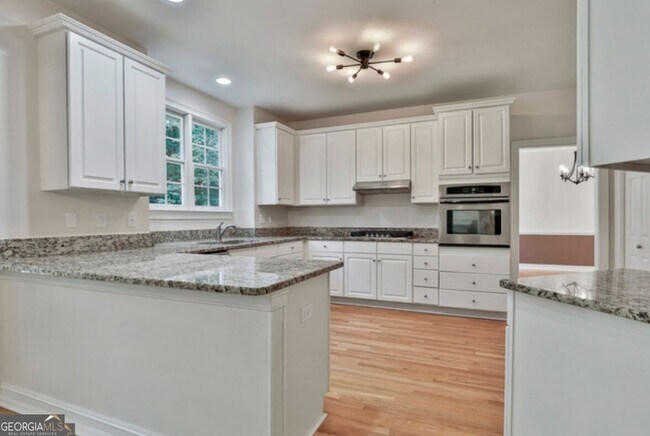 Building Photo - 1202 Loxley Cir