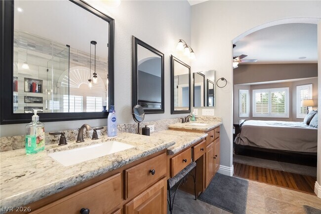 Building Photo - 5581 Exotic Rosette Ave