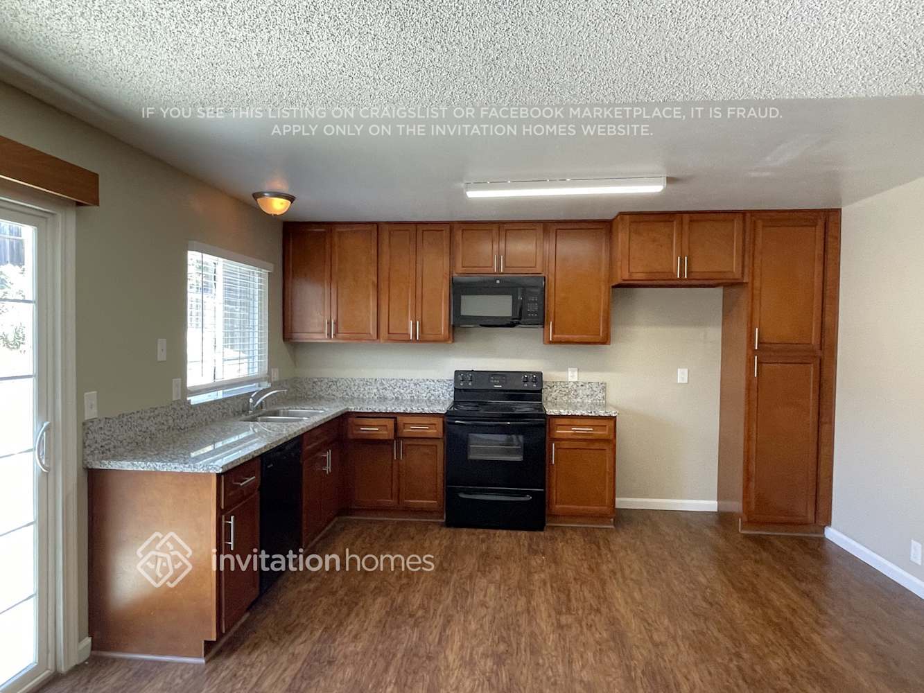 Building Photo - 300 Radcliffe Dr