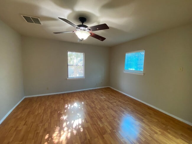 Building Photo - SEPTEMBER  HALF OFF First Month Rent