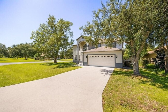 Building Photo - 724 Tahiti Dr