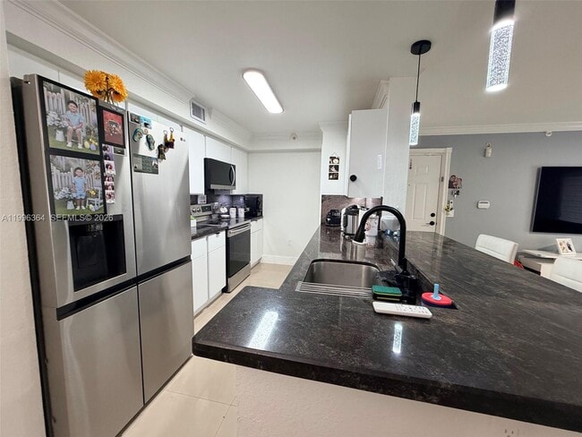 Building Photo - 15440 SW 284th St