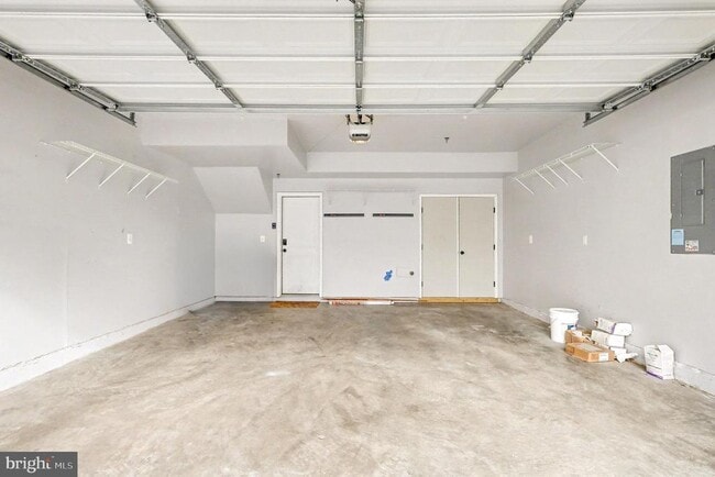 Building Photo - 2418 Auden Dr