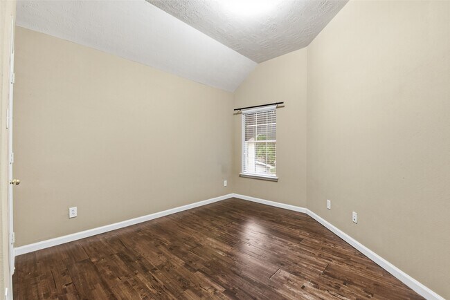 Building Photo - 24938 Crystal Stone Ln