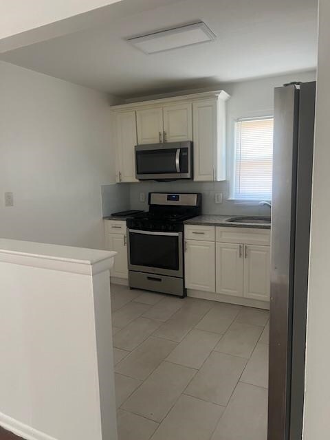 Building Photo - 105 Evergreen St