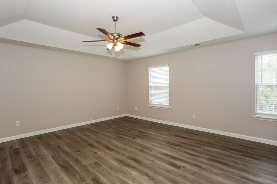 Building Photo - 9152 Eventine Ct