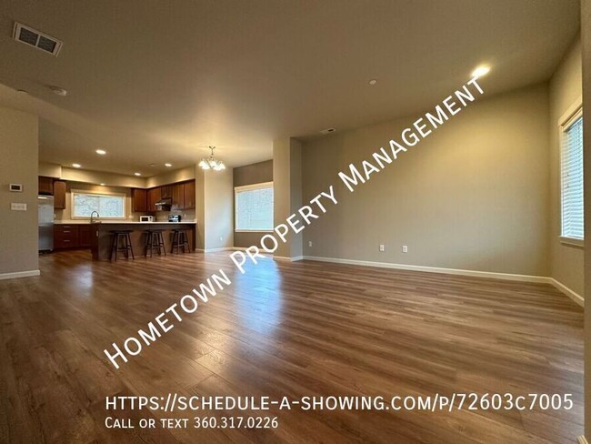 Building Photo - 3 Bedroom 2.5 Bath Condo on Briggs Drive -...