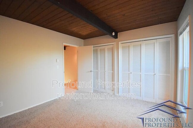 Building Photo - 6030 SW 130th Ave