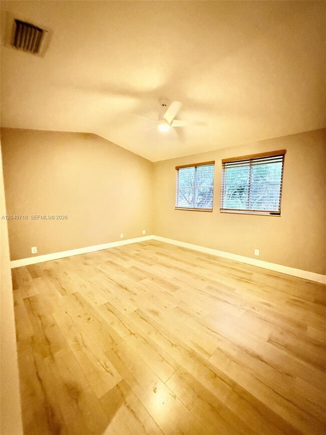Building Photo - 660 Sand Creek Cir