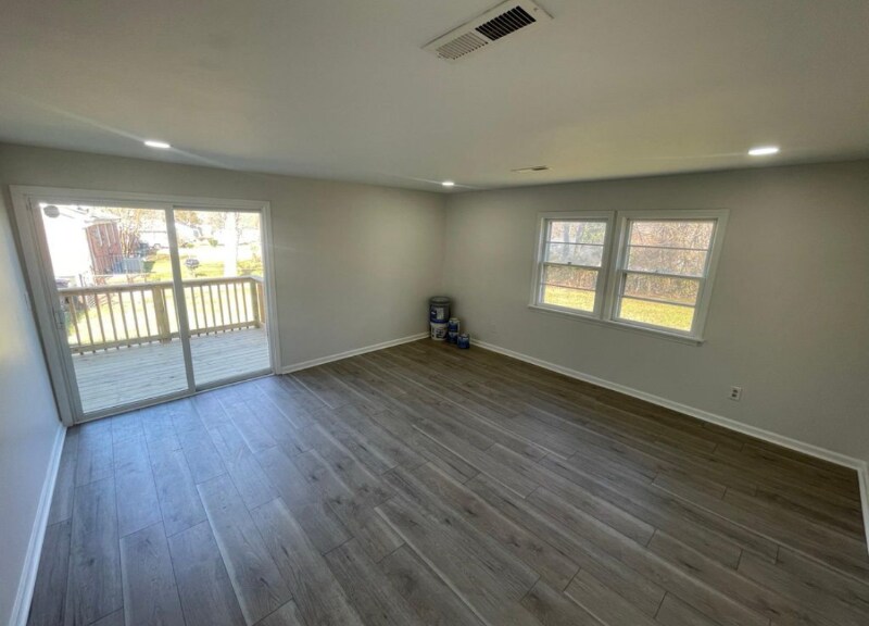 Building Photo - 1514 Glenridge Rd