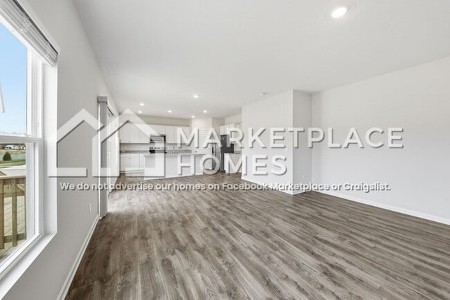 Building Photo - 6300 Trailview Dr